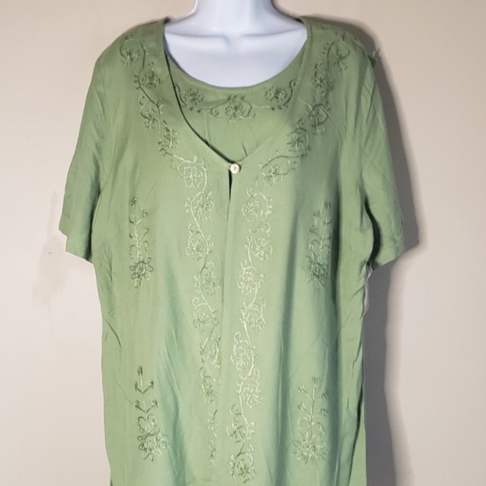 Summer Womens top Studio 1940 18-20W  short sleeve lime green